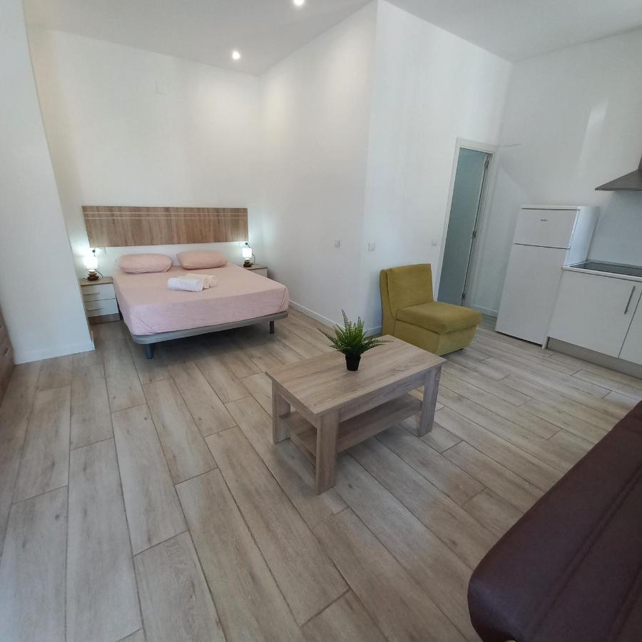 דירות Malaga Velarde Center 3 מראה חיצוני תמונה
